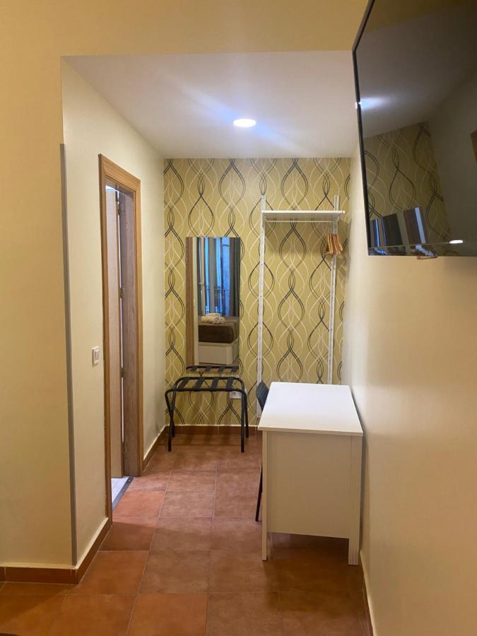 מדריד Hostal Alaska מראה חיצוני תמונה
