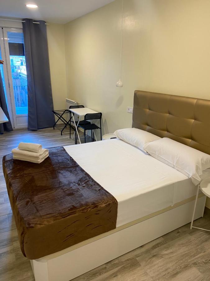 מדריד Hostal Alaska מראה חיצוני תמונה